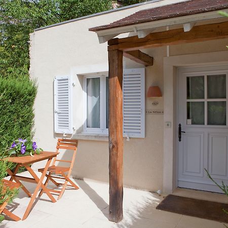 Hotel Saint-Laurent, The Originals Relais Montfort l'Amaury Bagian luar foto